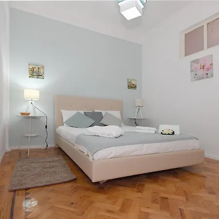 Hostal Royalty Lisboa