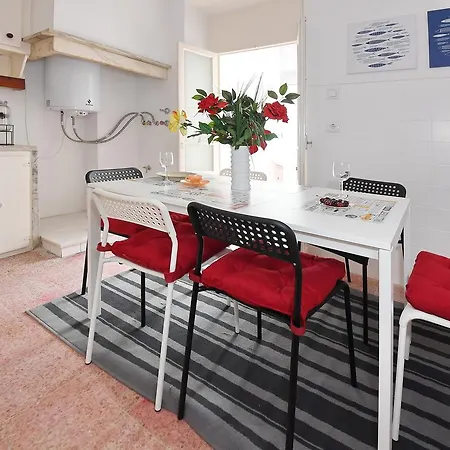 Royalty Hostal